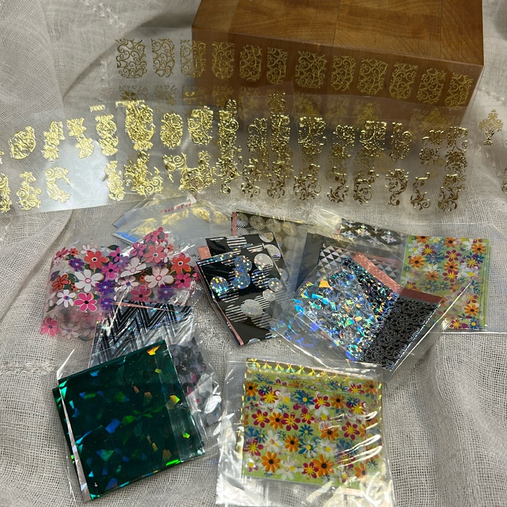Nail Art stickers stamps foils gold